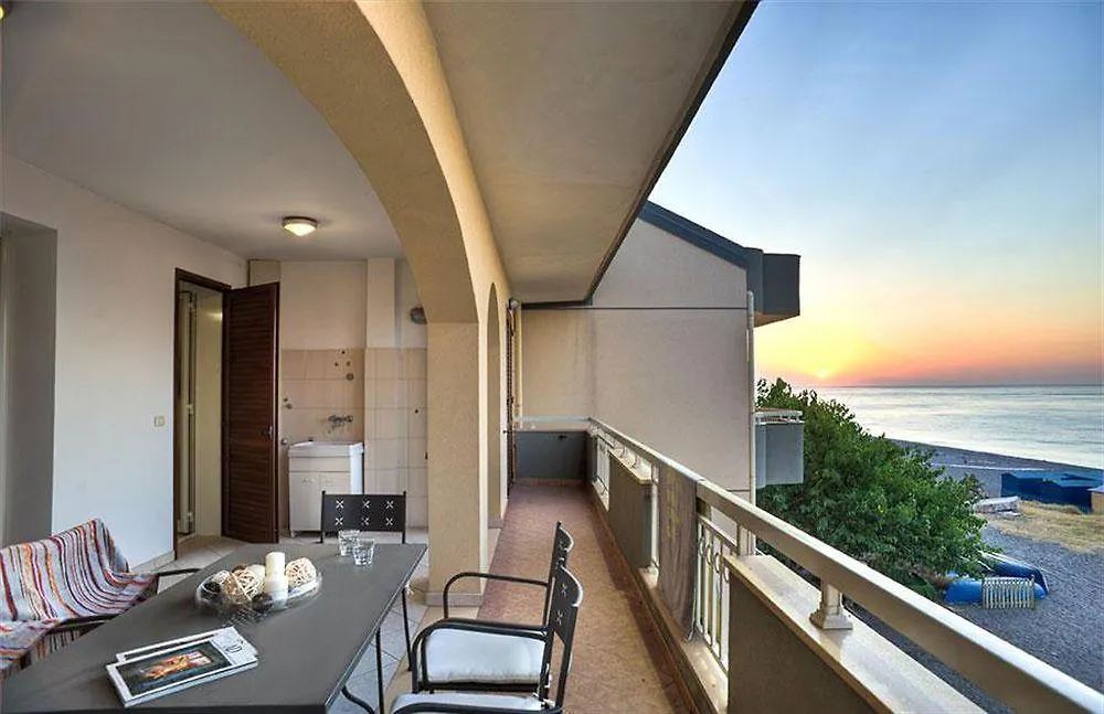 Casa Vacanze Samira Fondachello