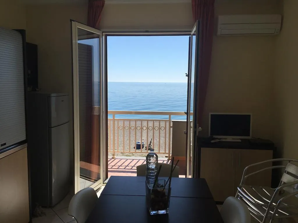 Casa Vacanze Samira Fondachello  Διαμέρισμα Fondachello (Mascali)